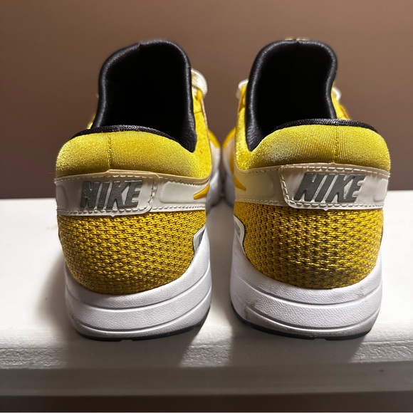 Air Max Zero sz 8.5 - Picture 4 of 5